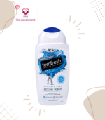 This gentle delicately fragranced freshening wash is enriched with lactic acid and purifying calendula. It works in harmony with your body to provide an immediate feeling of freshness to the intimate skin. The multi actif odour neutralising complex with silver ions helps to leave you feeling fresh and comfortable throughout the day. The low ph of the intimate area helps to protect it against sensitivity and irritation;