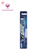 Effectively cleans around bridges, braces and wide interdental spaces. The Oral-B Interdental Brush System provides effective cleaning around bridges, braces and wide interdental spaces helping you to keep your teeth clean and healthy.