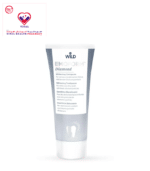 EMOFORM Diamond toothpaste contains the smallest particles of real diamond, which gently cleanse and polish the surface of the teeth, while not irritating or injuring sensitive areas.