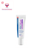 It is a gel that can be easily applied, with great precision. Adheres well to teeth, gums and oral mucosa - the tissue that lines the mouth. a highly effective protective film on teeth, gums and oral mucosa- Alcohol-free and nature: Dentists have been prescribing chlorhexidine for nearly 70 years, and for good reason it works.