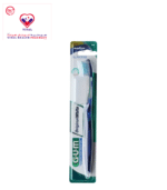 Gum original white medium toothbrush effectively cleanses and whitens teeth by removing stains and plaque. Its elastomer-coated bristles help to restore the original whiteness of the teeth and improve oral health.