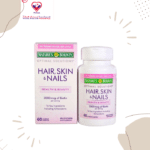 Nature's Bounty Hair, Skin, Nails caplets provide a blend of nutrients, including Vitamin C and biotin, which maintains the structural foundation of your hair, skin, nails.