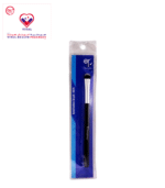 “C” shaped bristles create the perfect smoky eye. Made with high-tech synthetic fibers. Easy to clean. CT-676...