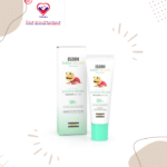 this gel helps prevent, minimize, and also soothe the discomfort and irritation associated with teething. With a pleasant taste adapted for the little ones, it is perfect to quickly refresh and soothe the gums. In addition, due to a bioadhesive excipient, it maintains a long-lasting effect and prevents bacteria adhesion to the gums. All in all, this refreshing gel can be easily applied directly to the baby's gums with a gentle massage and, in a quick and practical way, immediately soothe both discomfort and irritation.